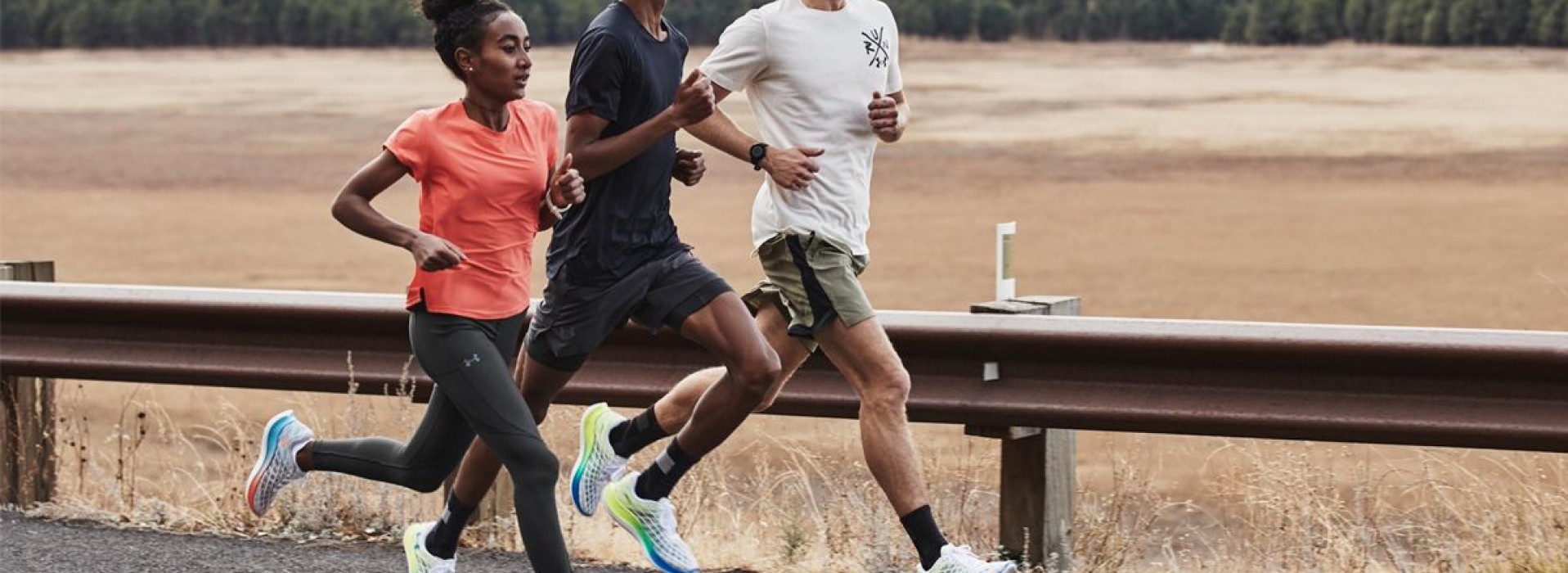 REVIEW TOP 10 GIÀY CHẠY BỘ TỐT NHẤT HIỆN NAY