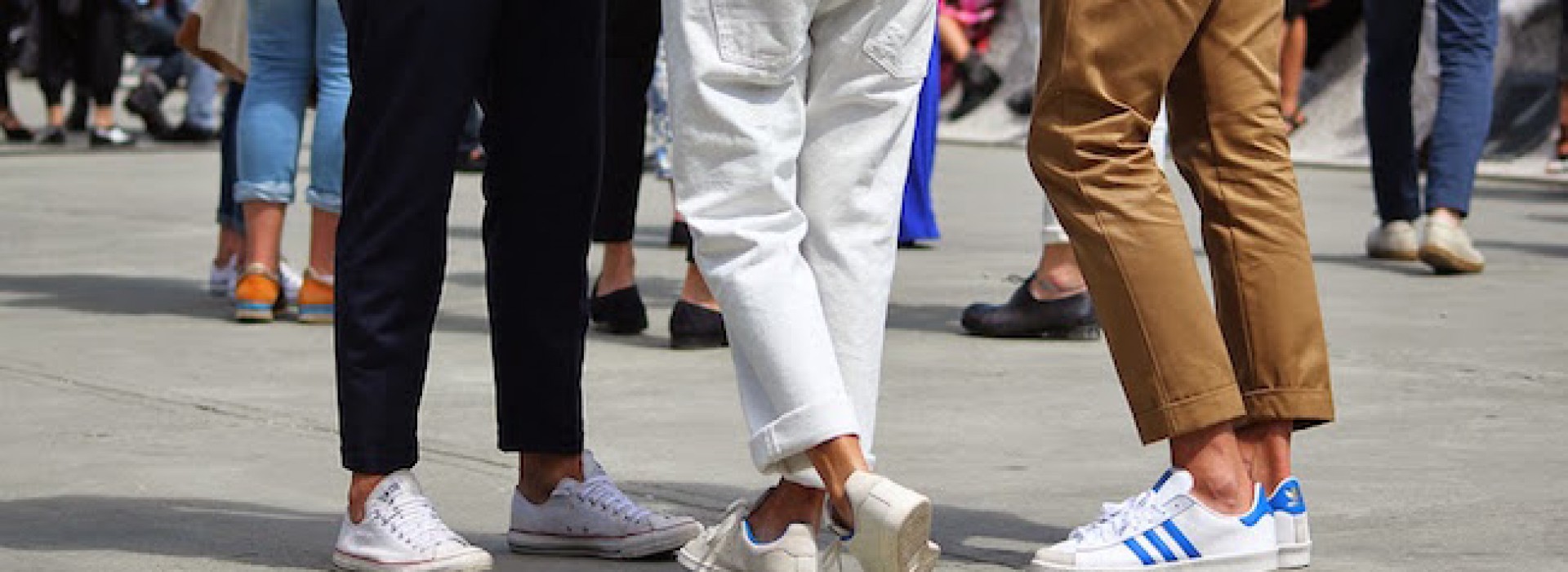 Những đôi Sneaker trắng dự báo cháy hàng trong năm 2022