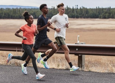 REVIEW TOP 10 GIÀY CHẠY BỘ TỐT NHẤT HIỆN NAY