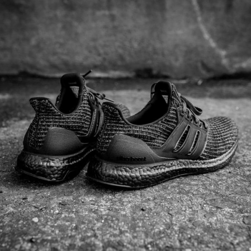 Adidas UltraBoost 4.0 ‘Triple Black’